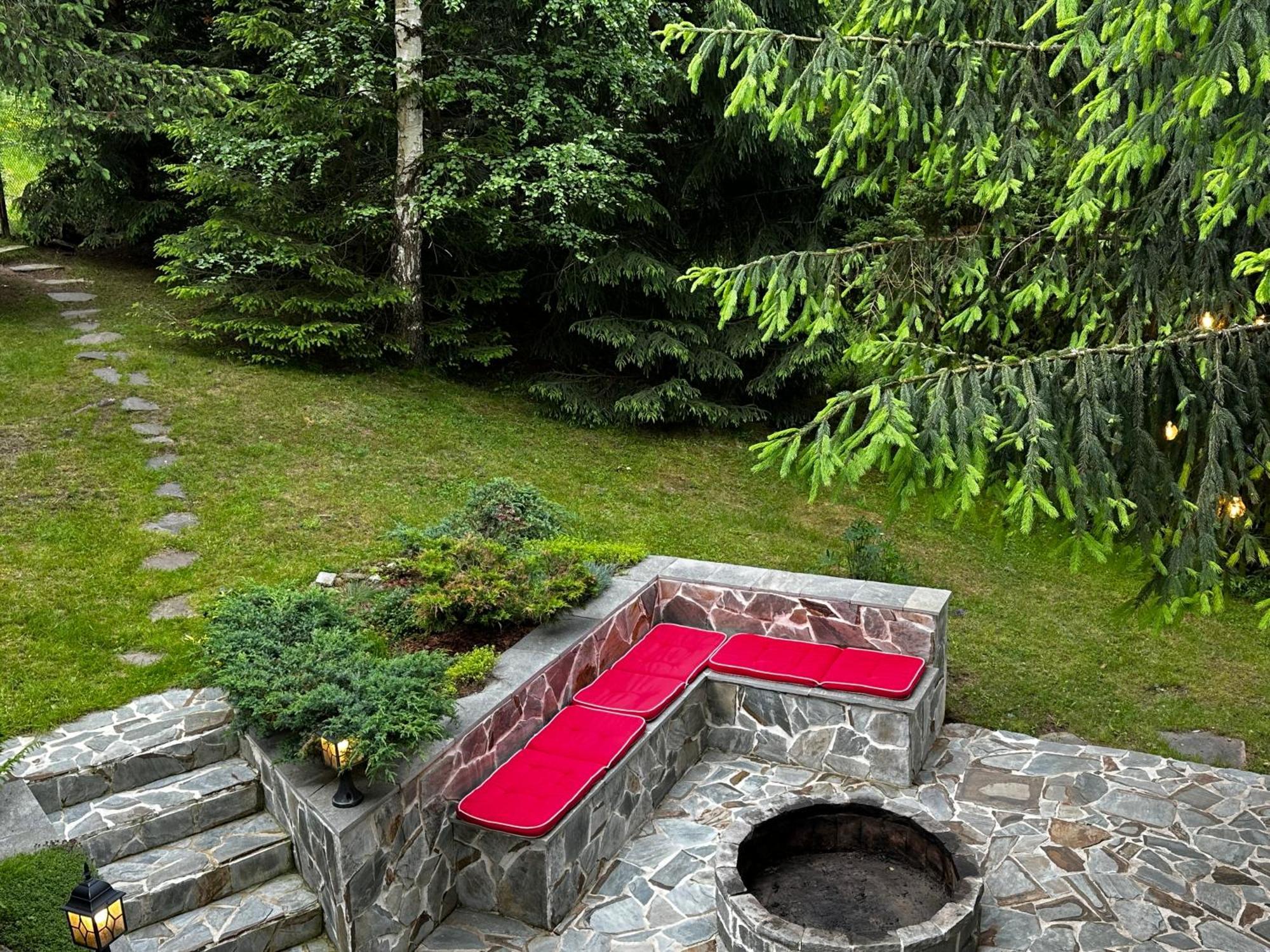 Mountain Chalet - Cabana La Muntele Baisorii Muntele Cacovei  Экстерьер фото
